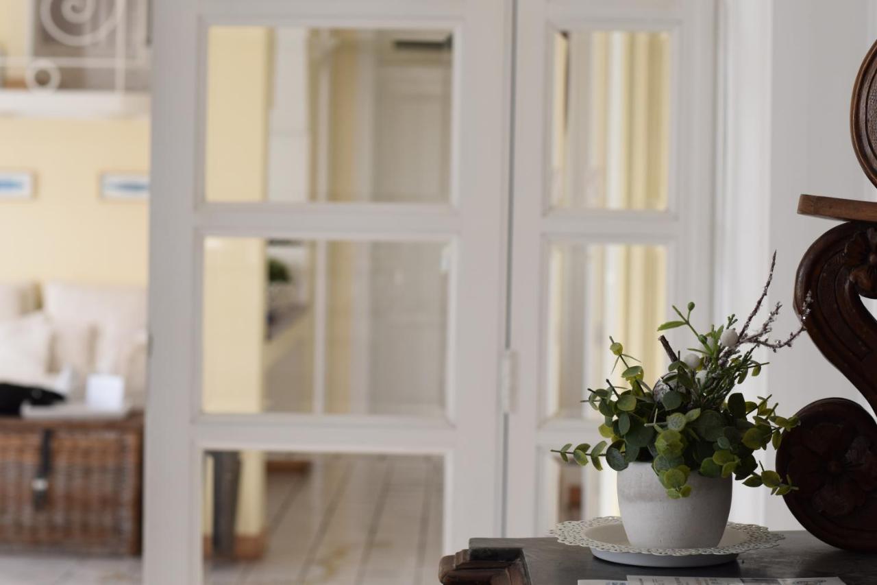 Acquablu Charme Suites - B&B Салерно Екстериор снимка